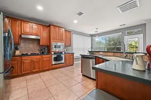 10512 Thoroughbred Dr, Austin, TX 78748 - Photo 14