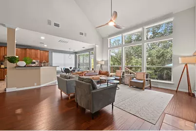 10512 Thoroughbred Drive, Austin, TX 78748 - Photo 8