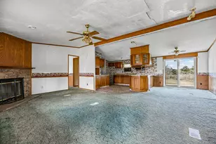 250 McDuffy Ln, West Point, TX 78963 - Photo 14