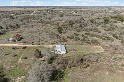 250 McDuffy Lane, West Point, TX 78963 - Photo 4