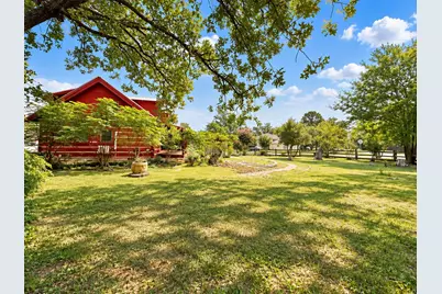 122 Briar Forest Drive, Bastrop, TX 78602 - Photo 4