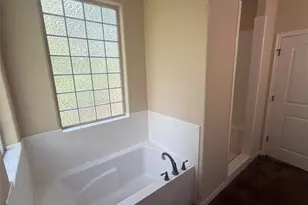 208 Akaloa Dr, Bastrop, TX 78602 - Photo 36