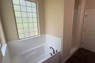 208 Akaloa Dr, Bastrop, TX 78602 - Photo 36