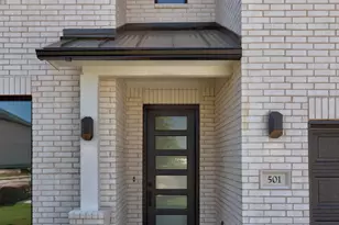 501 Snakeroot Trl, Georgetown, TX 78633 - Photo 2