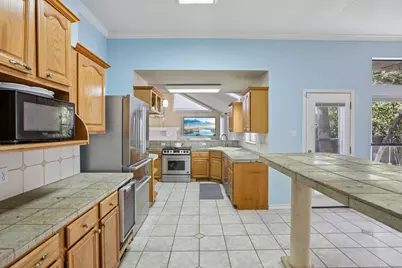 12417 River Bend #2, Austin, TX 78732 - Photo 8