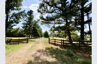 8954 County Road 353, Gause, TX 77857 - Photo 34