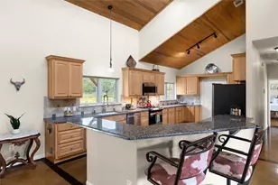 426 Preiss Ranch Rd, Blanco, TX 78606 - Photo 14