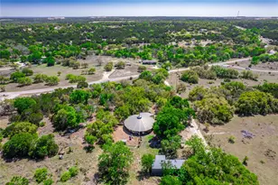 21500 Firefly Rd, Florence, TX 76527 - Photo 36