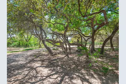 21500 Firefly Road, Florence, TX 76527 - Photo 34