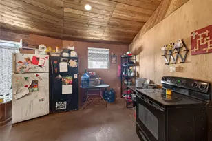 21500 Firefly Rd, Florence, TX 76527 - Photo 10