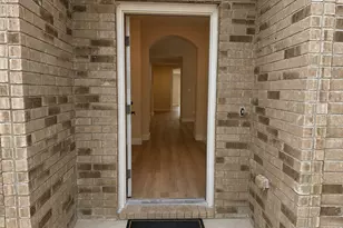 177 Devonshire Dr, Kyle, TX 78640 - Photo 2