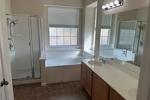 177 Devonshire Dr, Kyle, TX 78640 - Photo 4
