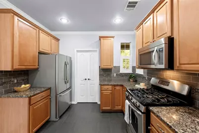 6704 Menchaca Road #29, Austin, TX 78745 - Photo 8