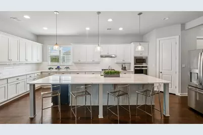 520 Hazy Hills Loop, Dripping Springs, TX 78620 - Photo 2