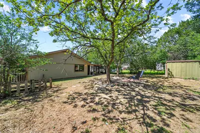 2011 Castle Gate Circle, San Marcos, TX 78666 - Photo 24
