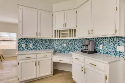 3914 Latimer Drive, Austin, TX 78732 - Photo 16