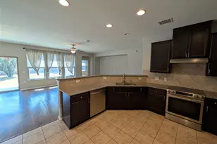 8829 Capitol View Dr, Austin, TX 78747 - Photo 12