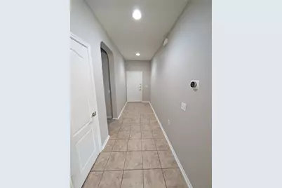 8829 Capitol View Drive, Austin, TX 78747 - Photo 6