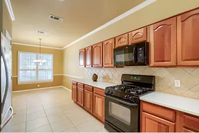 310 Crockett Loop, Georgetown, TX 78633 - Photo 4
