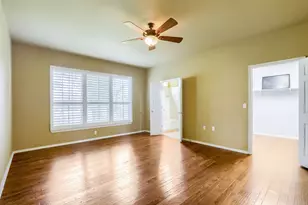 310 Crockett Loop, Georgetown, TX 78633 - Photo 10