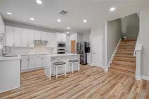 5604 Beachmont Ct, Austin, TX 78739 - Photo 10