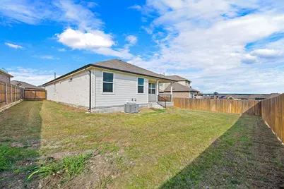142 Solitude Drive, San Marcos, TX 78666 - Photo 38