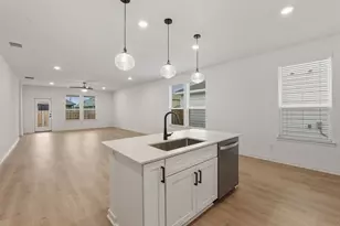 183 Poinsettia Rd, Buda, TX 78610 - Photo 4