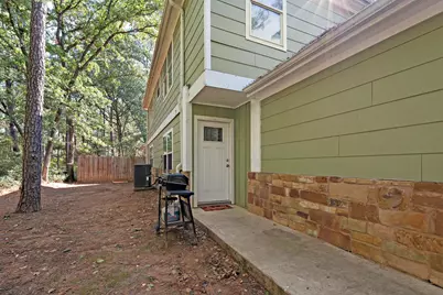 119 N Kanaio Drive, Bastrop, TX 78602 - Photo 4