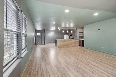 119 N Kanaio Drive, Bastrop, TX 78602 - Photo 6