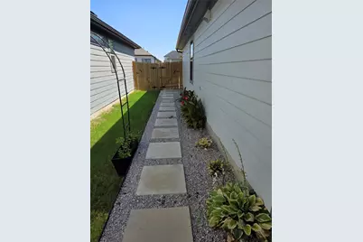 203 Spirit Street, Elgin, TX 78621 - Photo 12