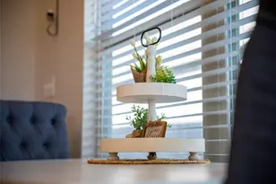 212 Somerville St, Leander, TX 78641 - Photo 6