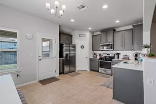 212 Somerville St, Leander, TX 78641 - Photo 16