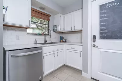 10214 Bilbrook Place, Austin, TX 78748 - Photo 14