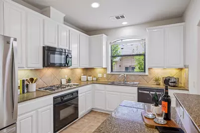 4213 Wild Iris Lane, Austin, TX 78727 - Photo 10