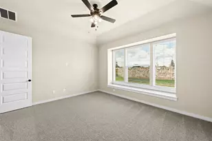 105 Carlsbad Ct, Georgetown, TX 78626 - Photo 16