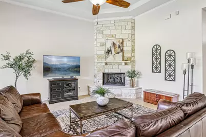 500 Dream Catcher Drive, Leander, TX 78641 - Photo 4