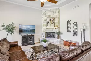 500 Dream Catcher Dr, Leander, TX 78641 - Photo 4