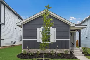 313 El Seibo Ln, Bastrop, TX 78602 - Photo 4