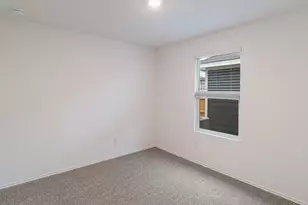 313 El Seibo Ln, Bastrop, TX 78602 - Photo 8