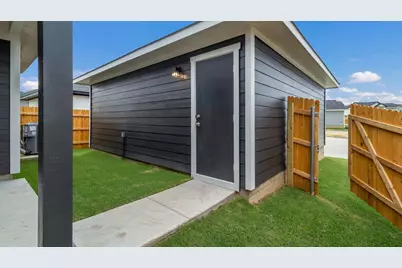 313 El Seibo Lane, Bastrop, TX 78602 - Photo 14