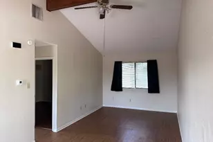 114 Thorne Rd, Cedar Creek, TX 78612 - Photo 2