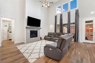 212 Gary Wayne Dr, Liberty Hill, TX 78642 - Photo 4