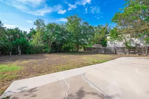 1202 Southwalk St, Georgetown, TX 78626 - Photo 26