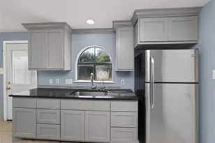 1202 Southwalk St, Georgetown, TX 78626 - Photo 10