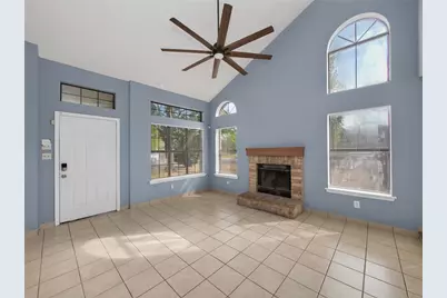 1202 Southwalk Street, Georgetown, TX 78626 - Photo 4