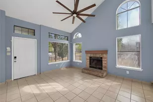 1202 Southwalk St, Georgetown, TX 78626 - Photo 4