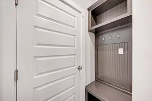 7319 Travertine Spring Dr, Austin, TX 78744 - Photo 34