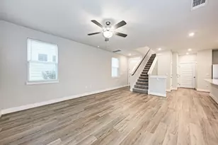 7319 Travertine Spring Dr, Austin, TX 78744 - Photo 14