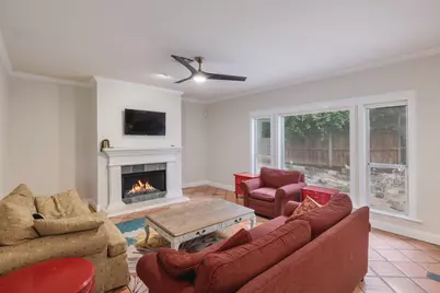 7000 Bending Oak Road, Austin, TX 78749 - Photo 12