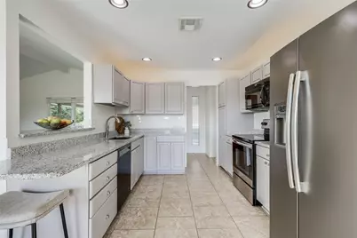 2802 Douglas Cove, Lago Vista, TX 78645 - Photo 14